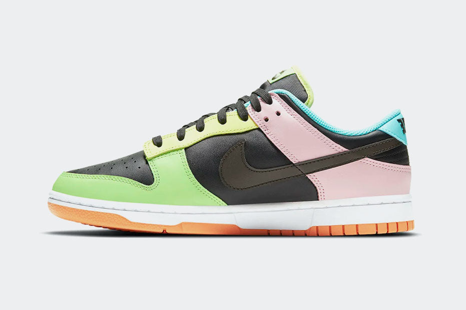 dunk low se free 99 black