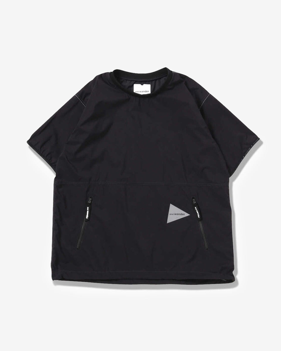 and wander Pertex Wind T in Black | Commonwealth Philippines