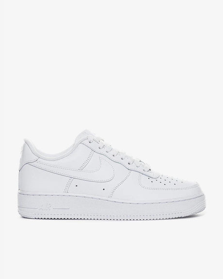 Discount on Nike  shoes - SKU: Air Force 1 '07 'triple White'