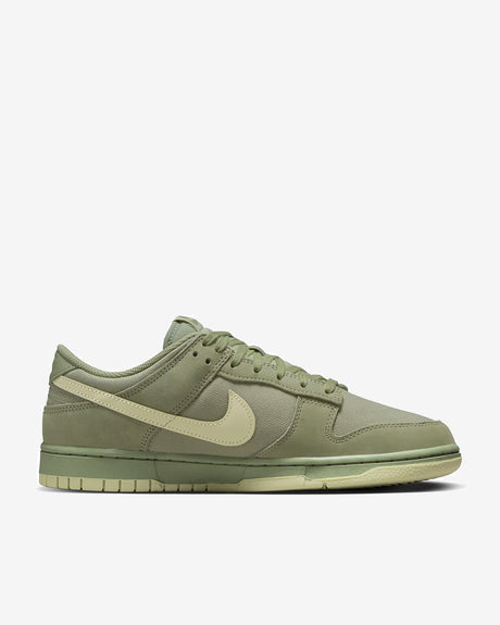 Discount on Nike  shoes - SKU: Dunk Low Retro Premium ‘oil Green/Olive Aura'