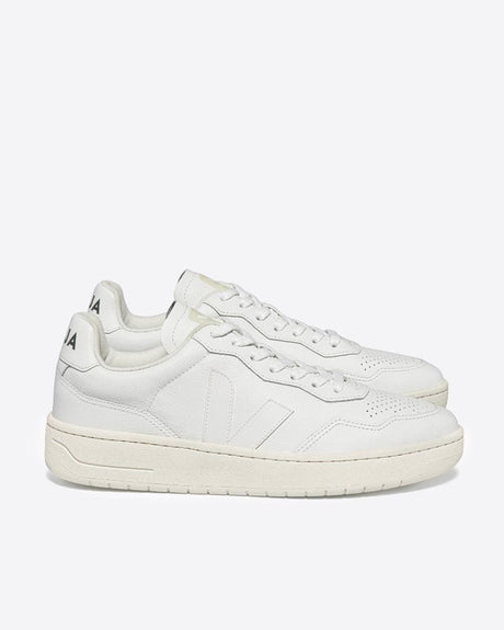 Discount on Veja  shoes - SKU: V-90 Leather Extra White