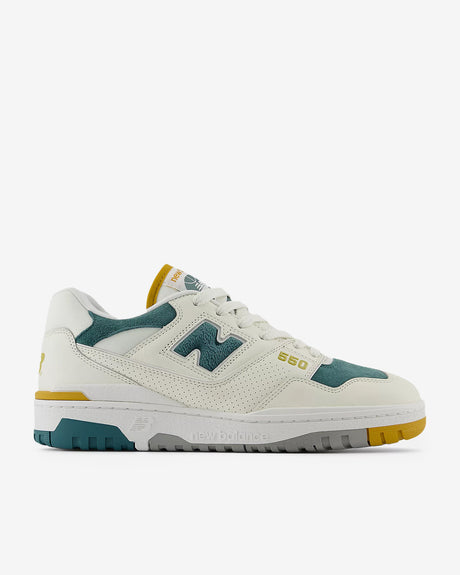 New Balance Footwear 550 'Sea Salt/New Spruce'