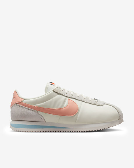 Nike Footwear WMNS Cortez 'Sail/Arctic Orange'