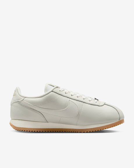 Nike Footwear WMNS Cortez SE 'Sail'
