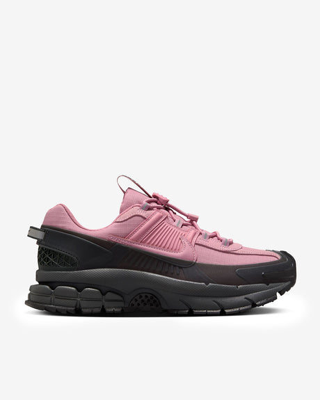Nike Footwear WMNS Zoom Vomero Roam 'Anthracite/Elemental Pink'