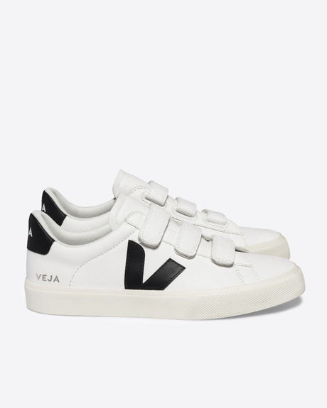 VEJA Footwear Recife ChromeFree Leather Extra White Black