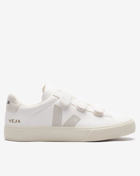VEJA Footwear WMNS Recife ChromeFree Leather  Extra White Natural